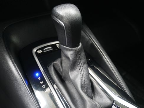 Used 2024 Toyota Corolla SE image 19