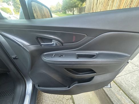 Used 2019 Buick Encore Preferred image 26