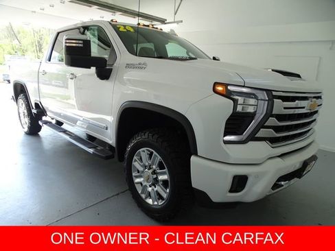 Used 2024 Chevrolet Silverado 3500 High Country w/ High Country Premium Package AWD/4WD image 1