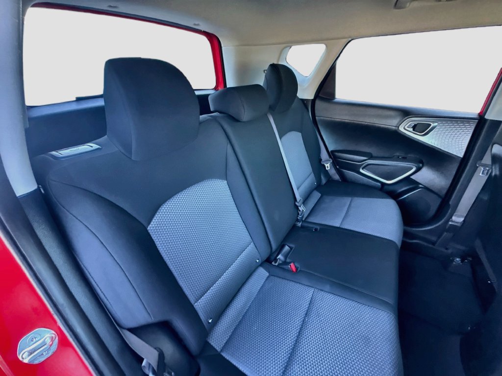 Certified 2023 Kia Soul LX w/ LX Technology Package FWD image 27