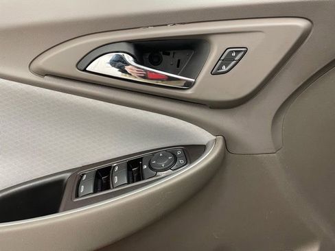 Used 2023 Chevrolet Malibu LT image 12