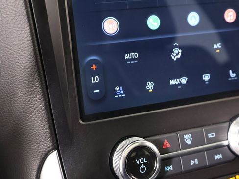 Used 2024 Ford Edge ST w/ Equipment Group 401A AWD/4WD image 7