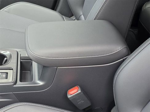 New 2026 Subaru Outback Limited image 10