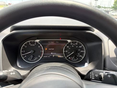 Used 2024 Nissan Rogue S AWD/4WD image 19