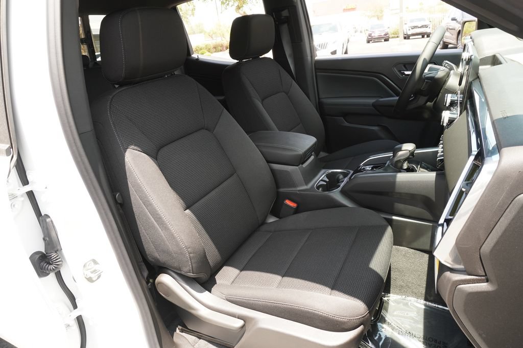 New 2026 GMC Canyon Elevation w/ Convenience Package RWD image 14