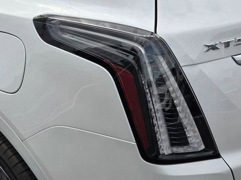 New 2026 Cadillac XT5 Sportv AWD/4WD image 11