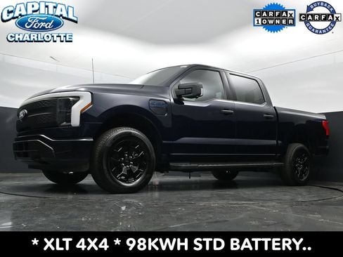 Used 2025 Ford F150 Lightning XLT AWD/4WD image 22