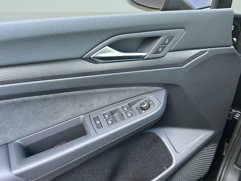 New 2026 Volkswagen GTI SE FWD image 20