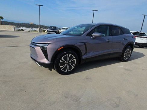 Used 2024 Chevrolet Blazer EV LT image 4