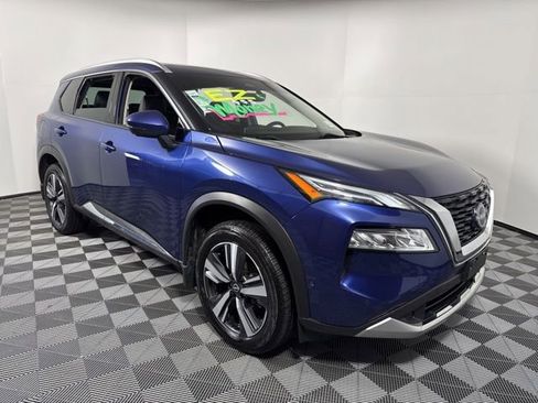 Used 2023 Nissan Rogue Platinum w/ Platinum Premium Package image 11