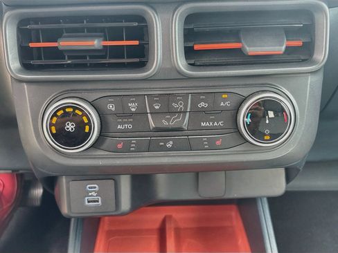 Used 2024 Ford Maverick XLT w/ XLT Luxury Package FWD image 15