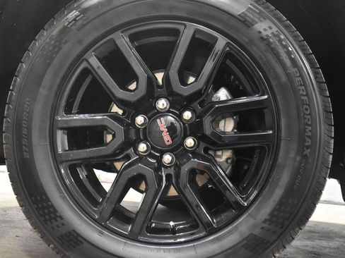Used 2024 GMC Sierra 1500 Elevation w/ Elevation Premium Package AWD/4WD image 32