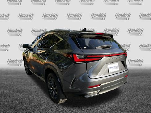 Used 2024 Lexus NX 250 FWD image 7