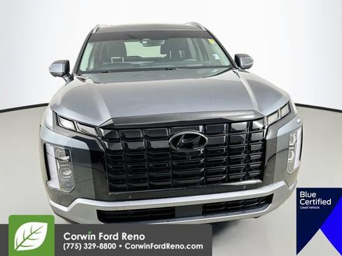 Used 2023 Hyundai Palisade Limited AWD/4WD image 2
