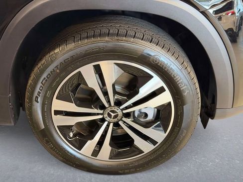 Certified 2026 Mercedes-Benz GLB 250 4MATIC image 8