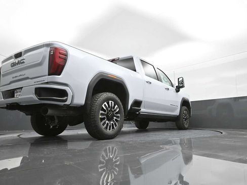 New 2026 GMC Sierra 2500 Denali Ultimate image 40