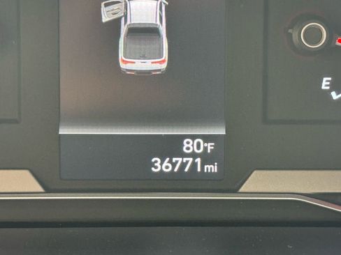 Used 2024 Hyundai Santa Cruz SEL image 16