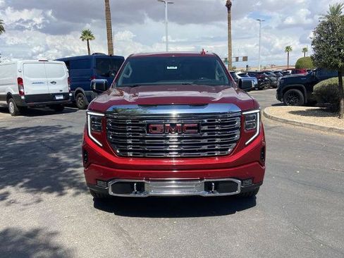 Used 2024 GMC Sierra 1500 Denali AWD/4WD image 3