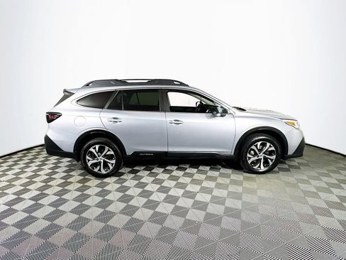 Used 2022 Subaru Outback Limited AWD/4WD image 8