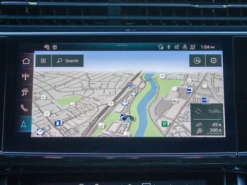 Used 2025 Audi Q7 3.0T Premium Plus image 17