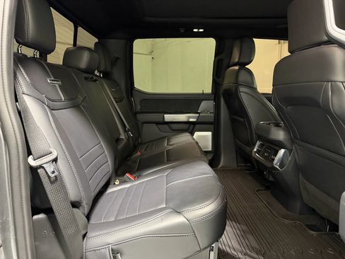 Used 2025 Ford F250 Platinum image 37
