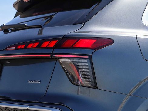 New 2026 Audi Q3 quattro 2.0T image 10