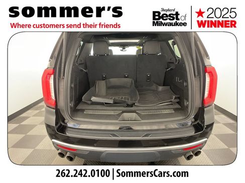 Used 2021 GMC Yukon XL Denali w/ Denali Premium Package AWD/4WD image 21