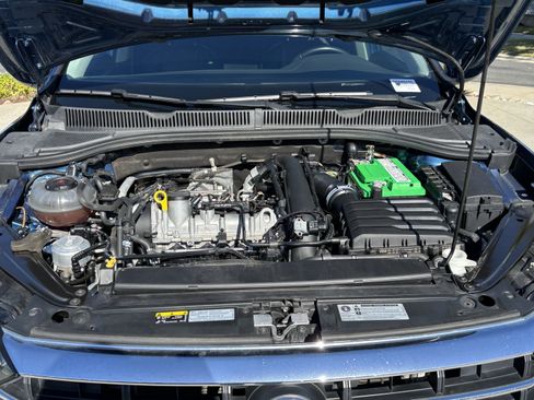 Used 2019 Volkswagen Jetta SE w/ Cold Weather Package image 36