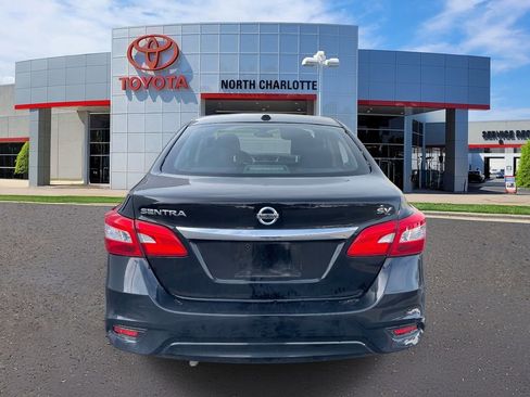 Used 2019 Nissan Sentra SV image 8