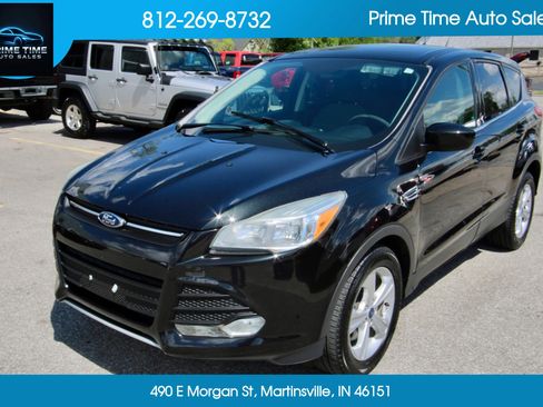 Used 2015 Ford Escape SE AWD/4WD image 2