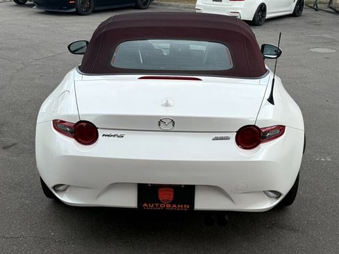 Used 2018 MAZDA MX-5 Miata Grand Touring RWD image 12