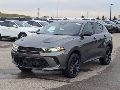 Used 2024 Dodge Hornet GT image 7