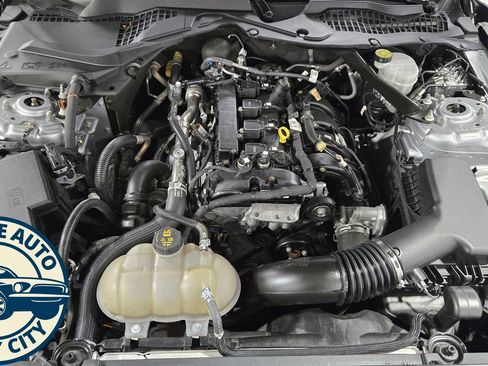 Used 2022 Ford Mustang Premium RWD image 35