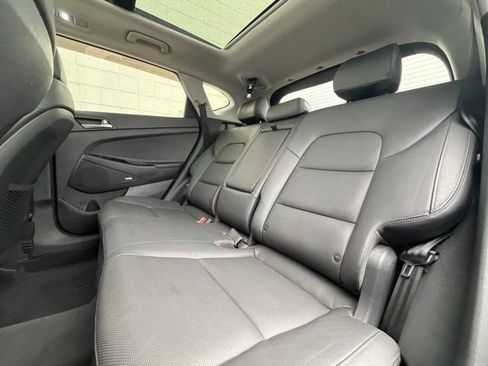 Used 2018 Hyundai Tucson Limited w/ Ultimate Package 02 FWD image 34