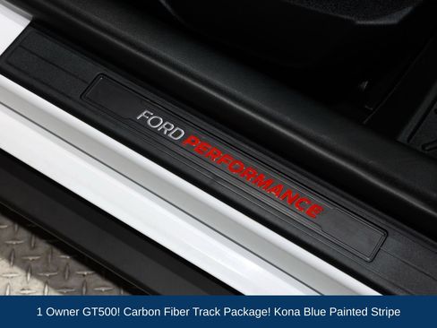 Used 2021 Ford Mustang Shelby GT500 w/ Carbon Fiber Track Pack RWD image 44
