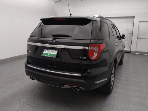 Used 2018 Ford Explorer Limited AWD/4WD image 7