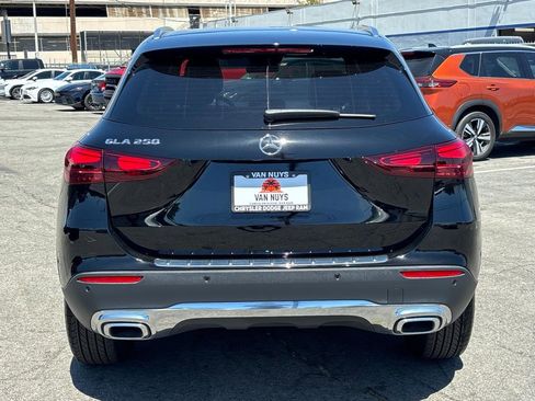 Used 2025 Mercedes-Benz GLA 250 image 5