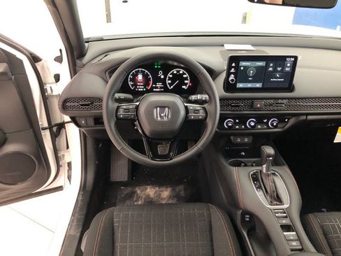 New 2026 Honda HR-V Sport image 24