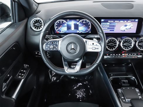 Used 2022 Mercedes-Benz GLA 250 GLA 250 image 15