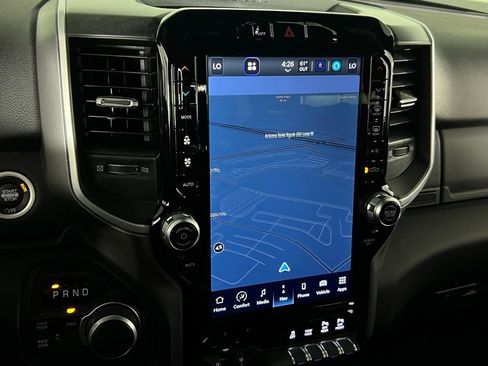 Used 2024 RAM 2500 Big Horn w/ Safety Group image 17