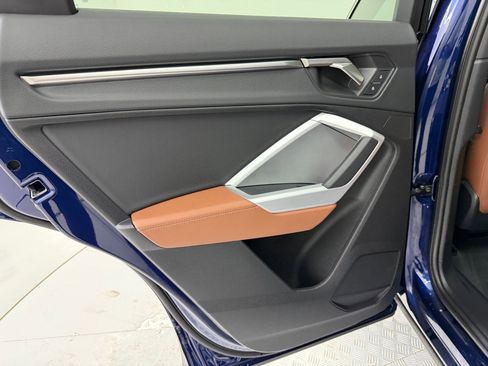 Certified 2024 Audi Q3 2.0T Premium w/ Convenience Package image 26