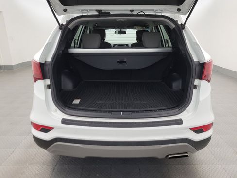 Used 2018 Hyundai Santa Fe Sport FWD image 29