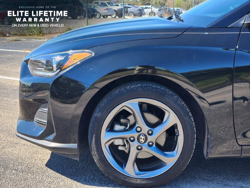 Used 2020 Hyundai Veloster 2.0 FWD image 9