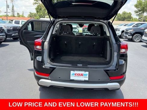 Used 2021 Chevrolet TrailBlazer LT w/ Convenience Package FWD image 16