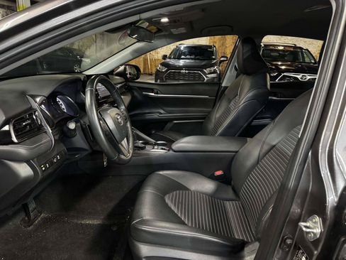 Certified 2023 Toyota Camry SE AWD/4WD image 18