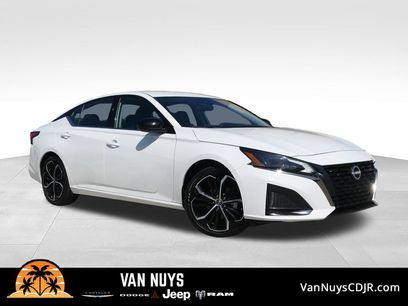 Used 2024 Nissan Altima 2.5 SR