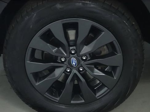 Used 2024 Subaru Outback Onyx Edition image 37