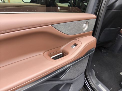 New 2026 Lincoln Navigator L Reserve AWD/4WD image 20