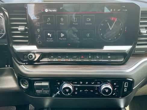 Used 2024 GMC Sierra 1500 SLT w/ SLT Premium Plus Package image 38