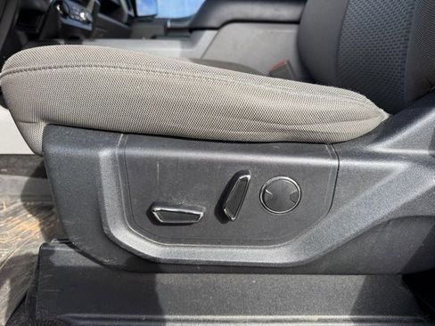 Used 2018 Ford F150 XLT w/ Equipment Group 302A Luxury image 13